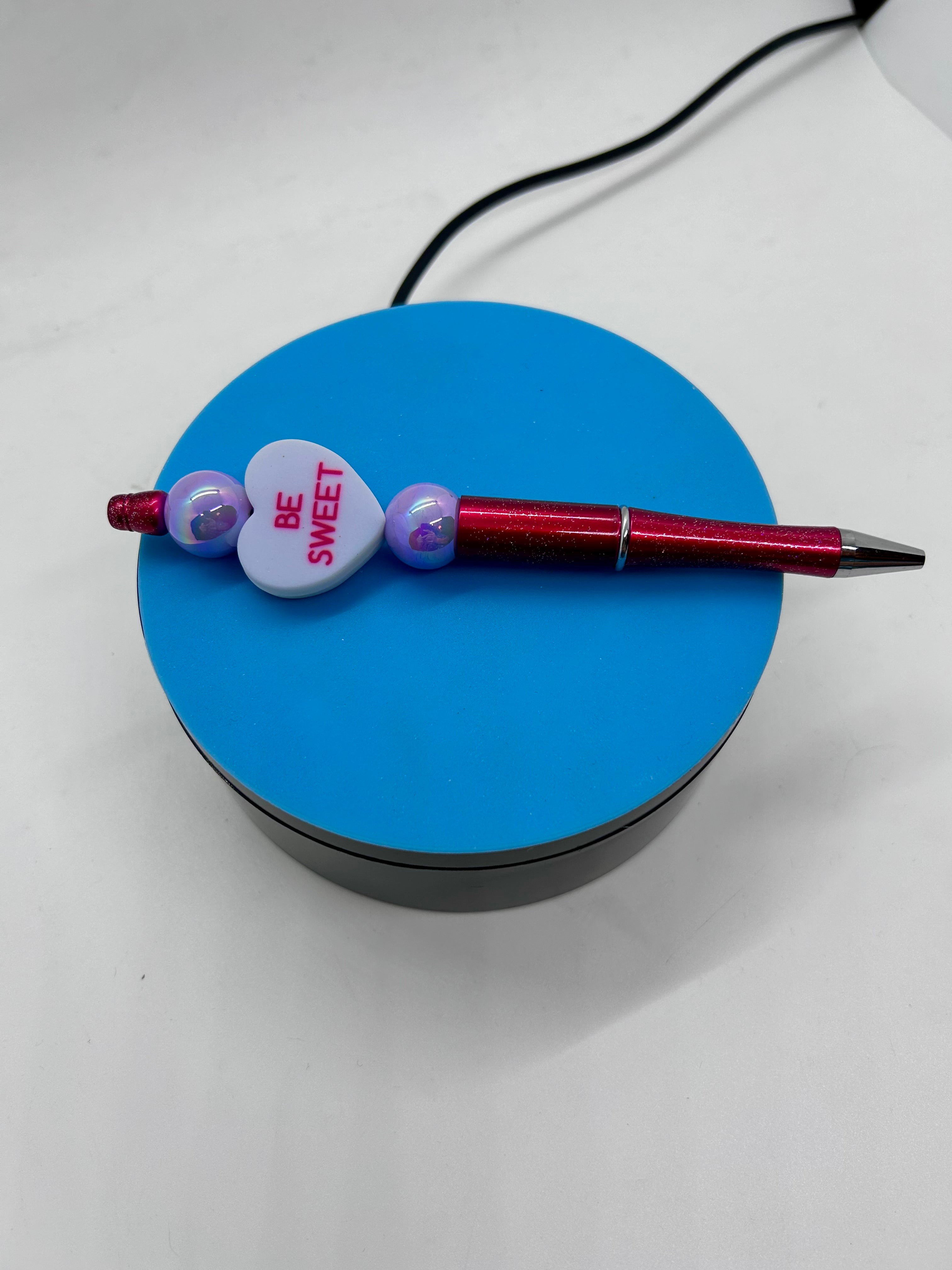 Stylos à bille perlés sur le thème de la Saint-Valentin