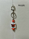 Porte-clés en perles acryliques avec pendentif chrétien