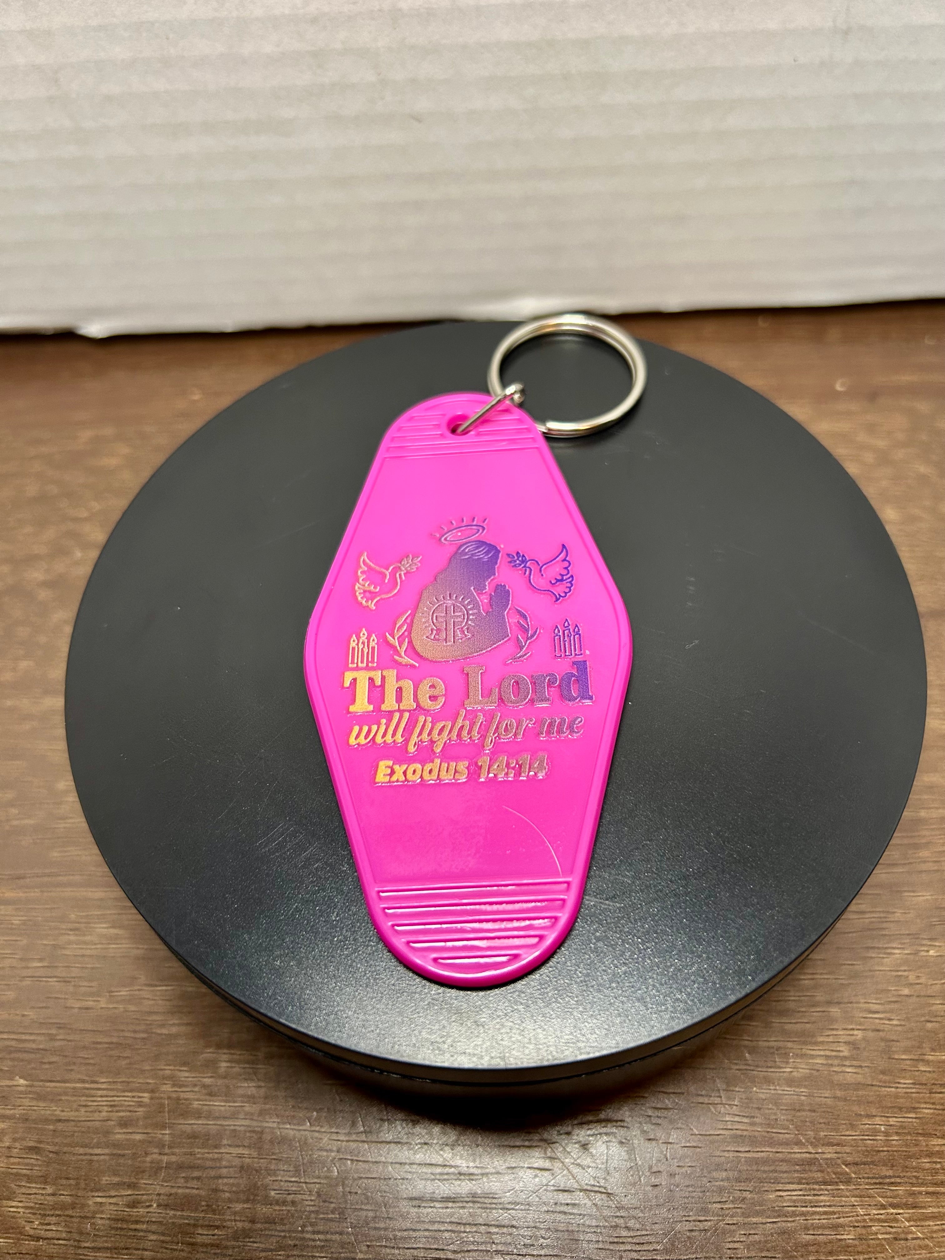 Retro Style Motel Keychain With Design
