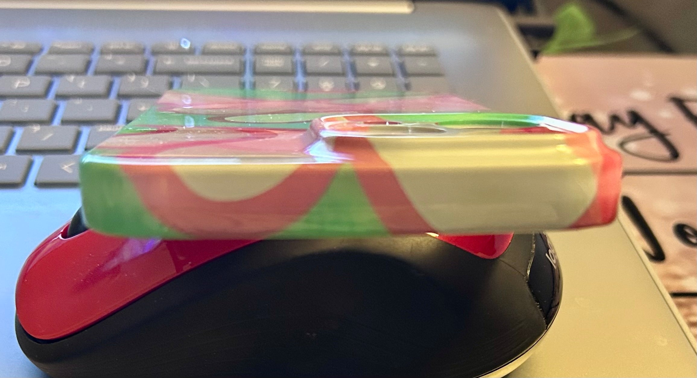 Coque de téléphone IPHONE 14 PRO MAX sur le thème du cœur