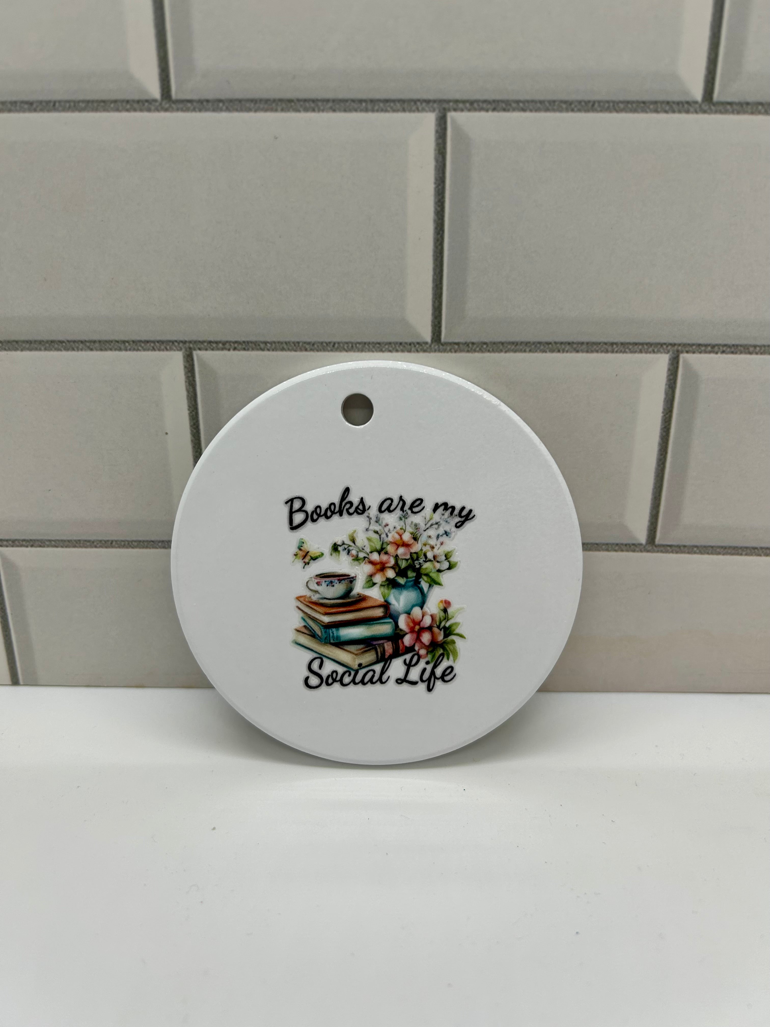 Ornement de Noël en céramique de 3x3 pouces sur le thème des livres