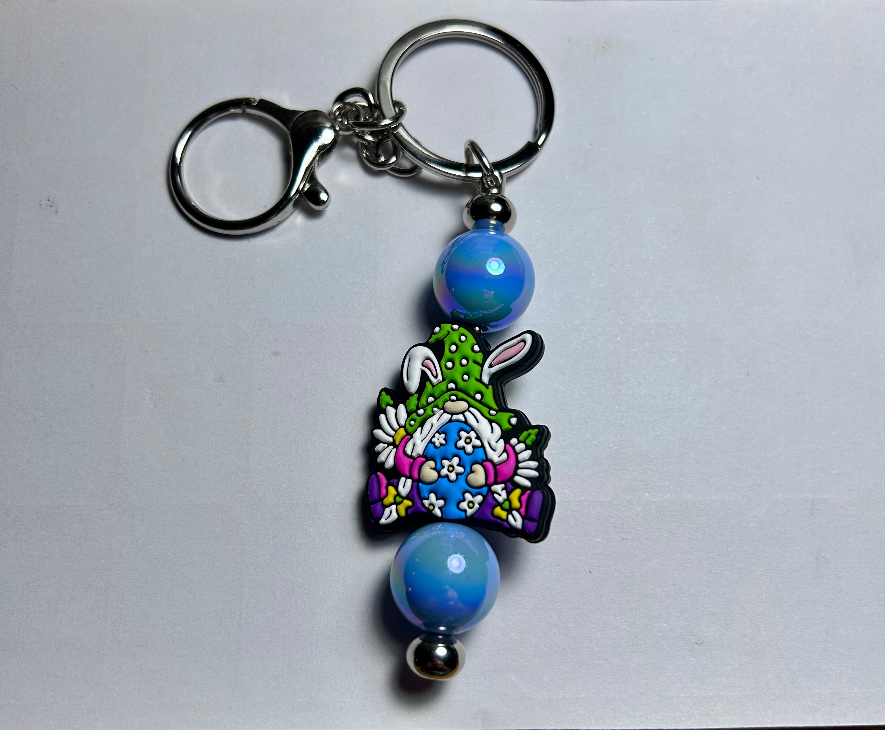 Porte-clés à perles thème Pâques - Bleu avec perle principale
