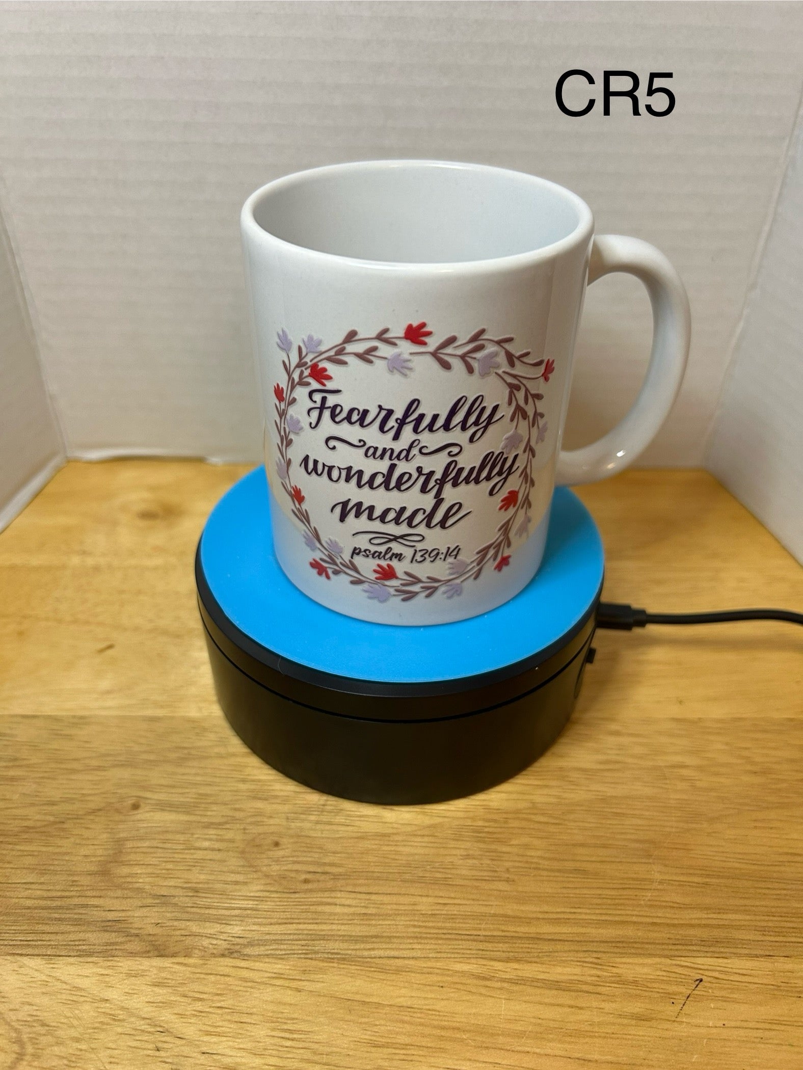 11 oz Ceramic Coffee Mug featuring a Beautiful Design, Right Hand Sided Handle