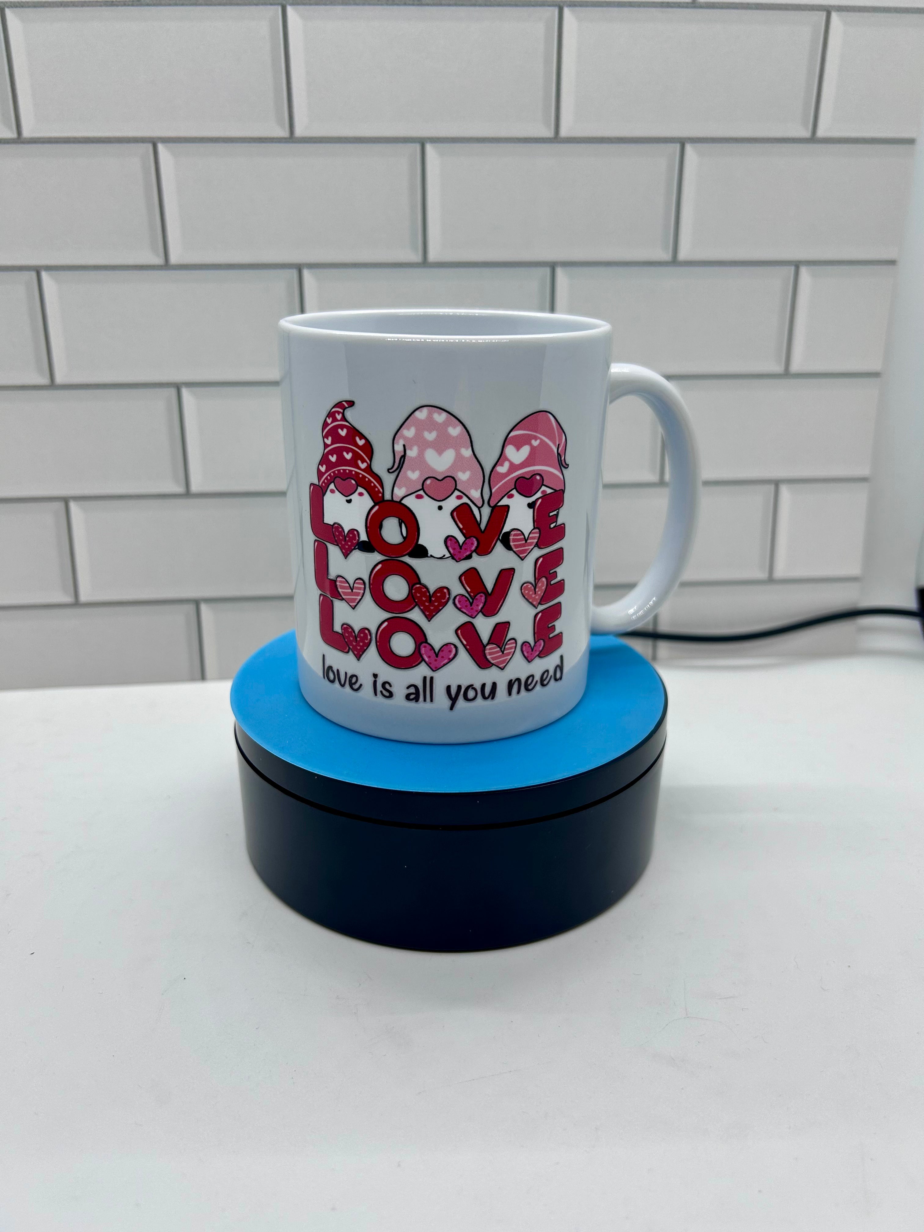 11 oz Coffee Mug featuring a Valentine Day Design
