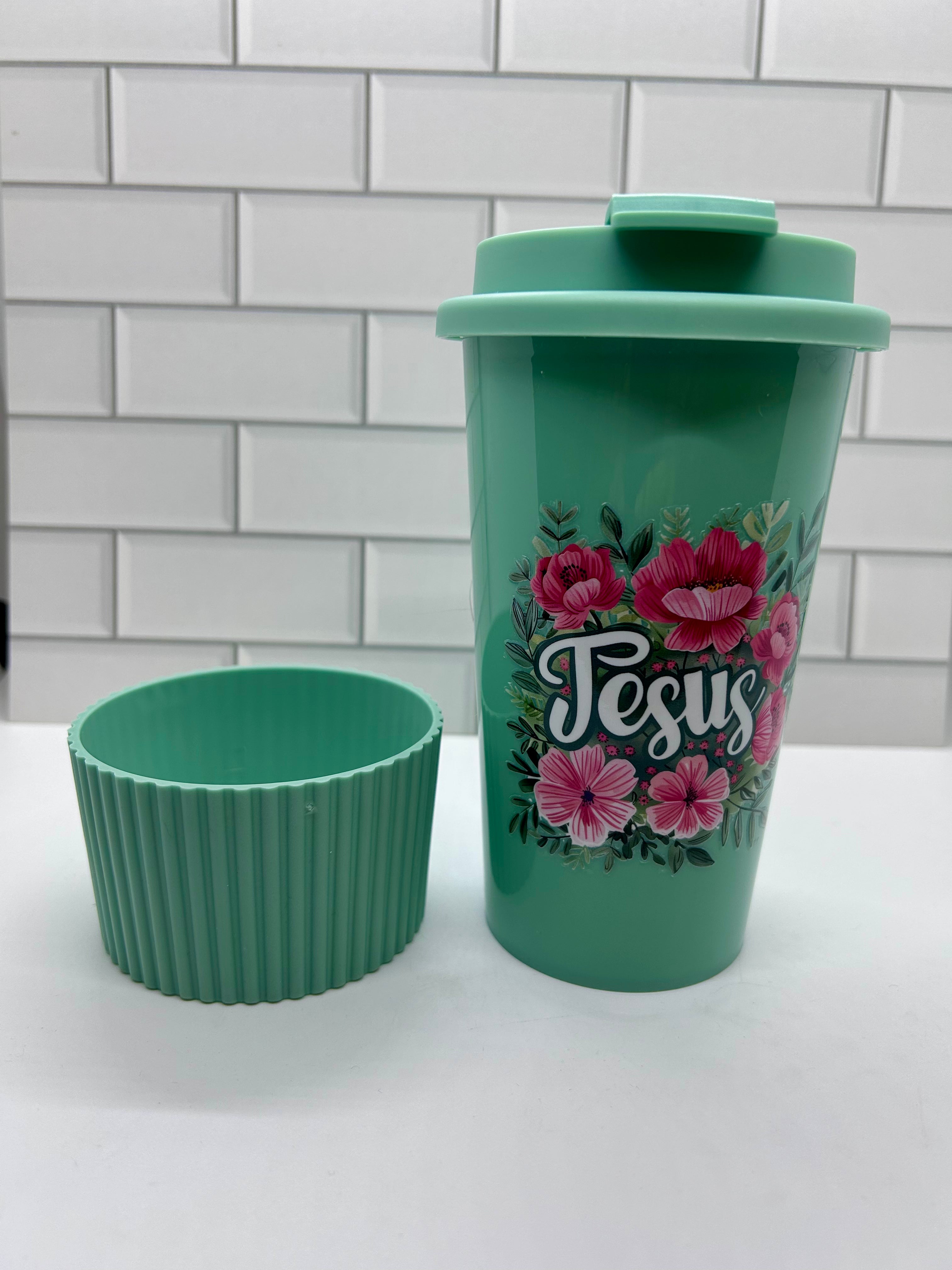 18 oz Hot/Cold Plastic Tumblers with Inspiration Design-Green