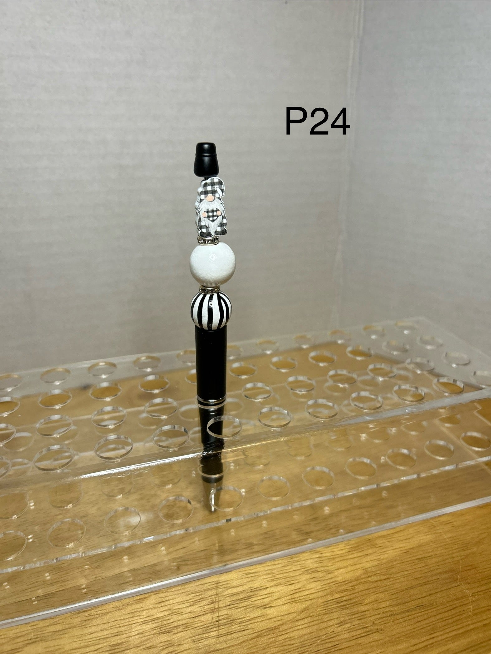 Stylos magnifiquement décorés