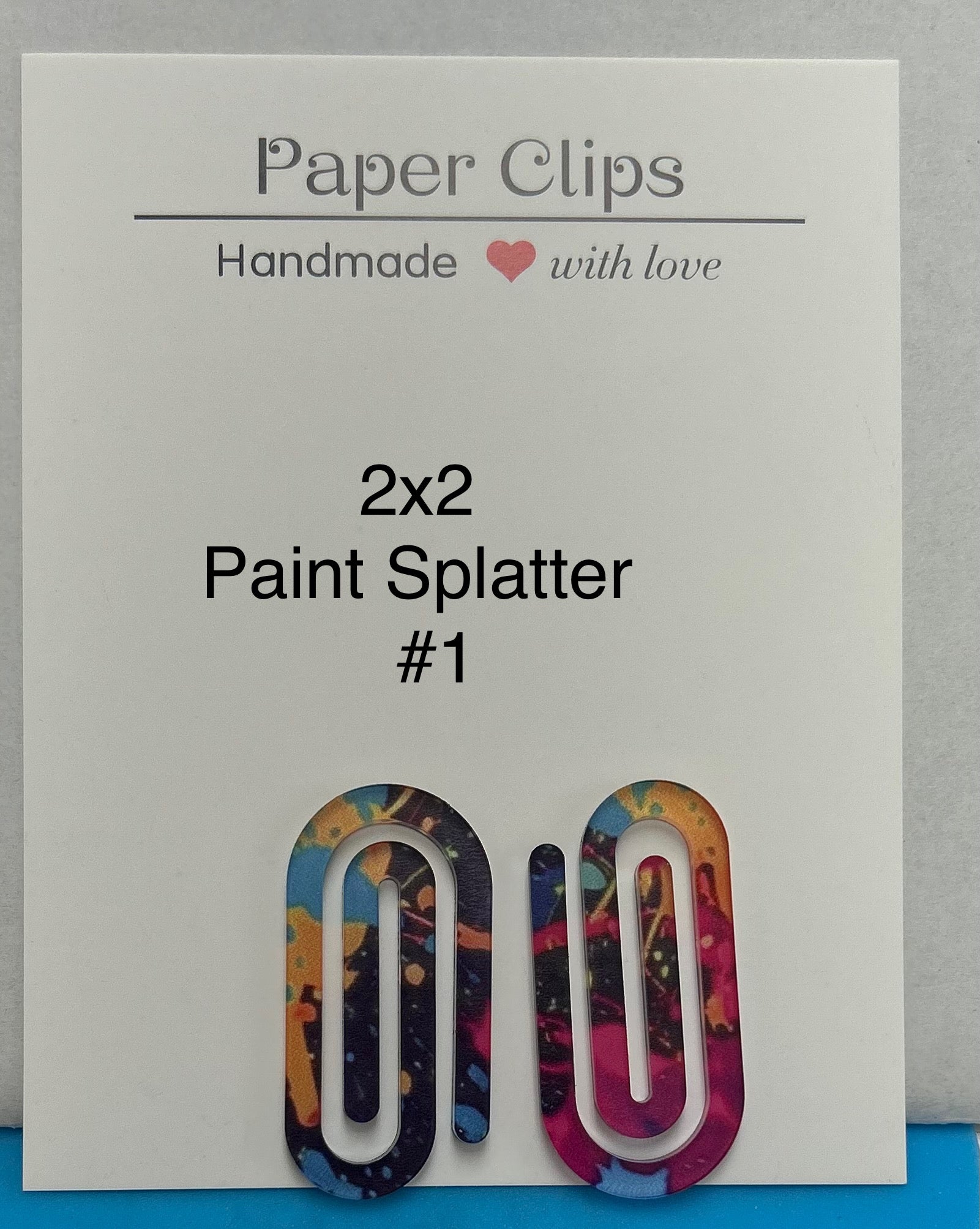 Acrylic 2inx2in small paper clip with beautiful design