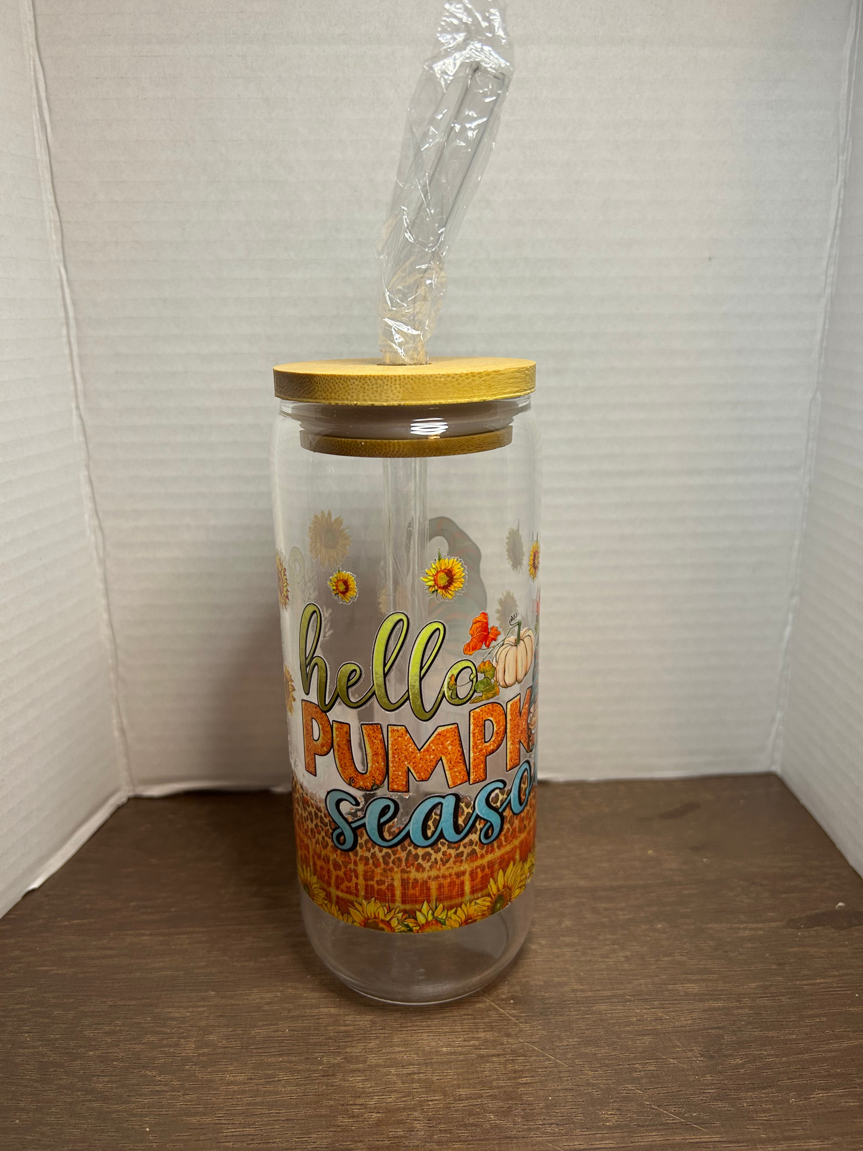 20 oz Glass Tumbler with Bamboo Lid and Glass Straw featuring a Fall Theme
