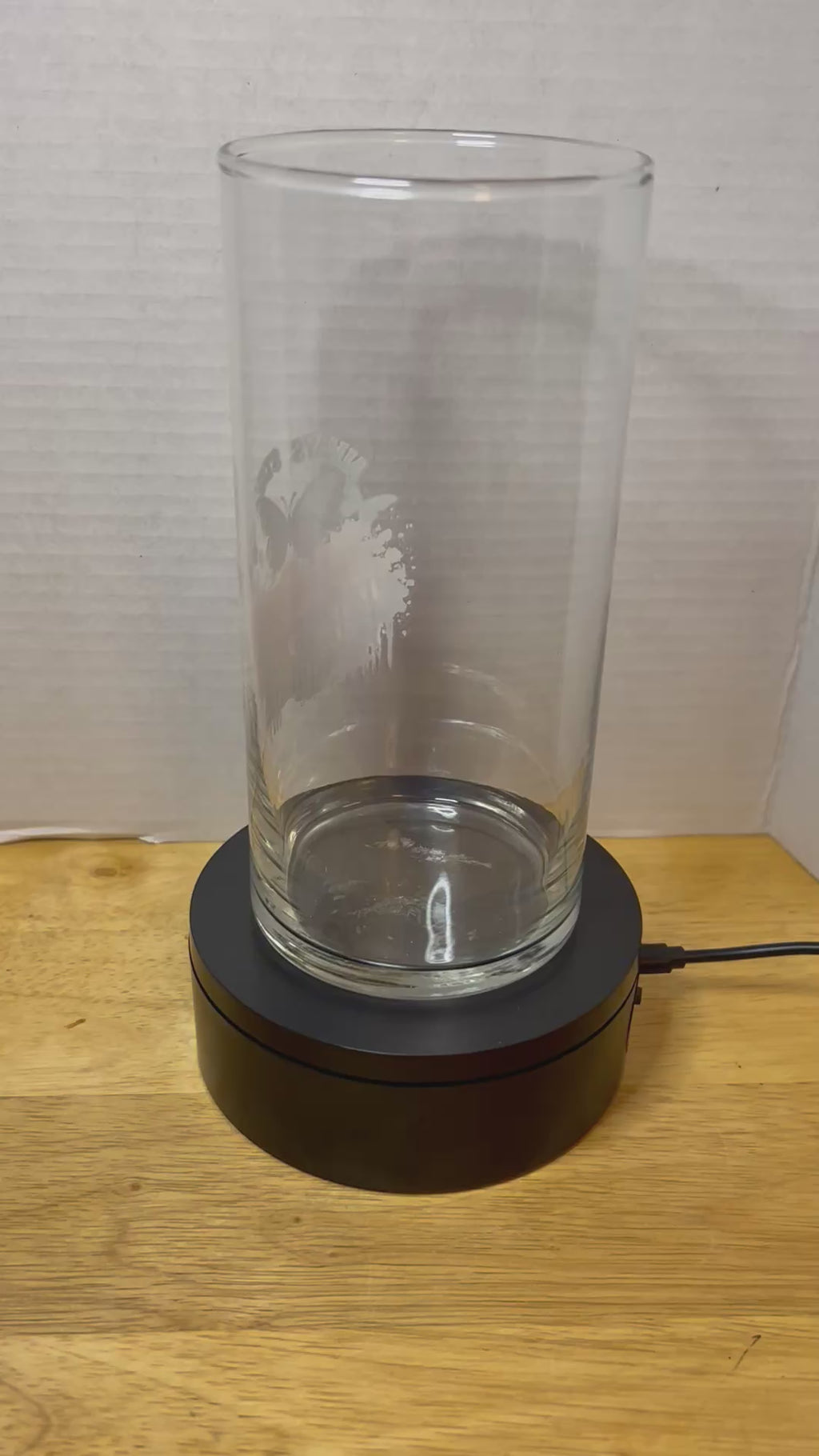 Vase en Verre au Beau Design, 18,4 cm