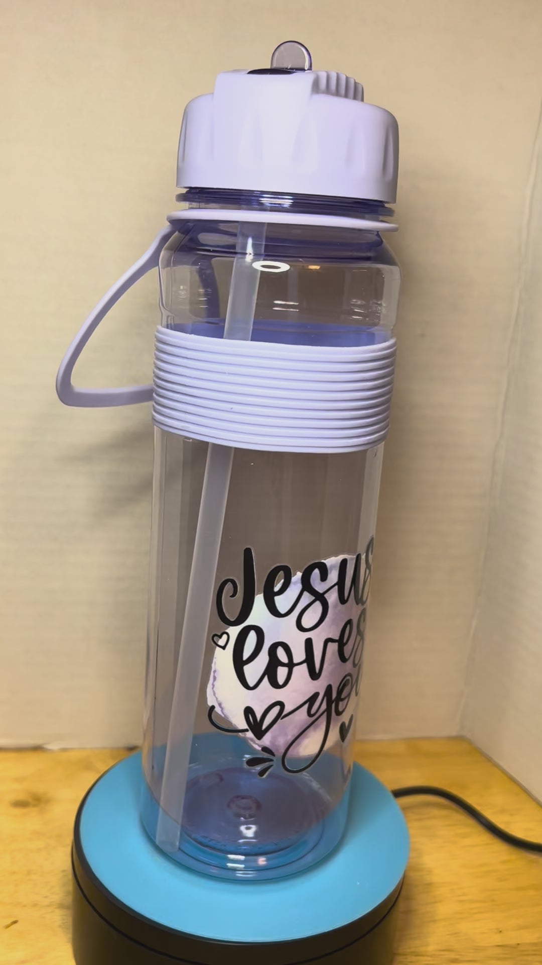 Bouteille d'eau en plastique de 887 ml avec anse et paille, au design élégant