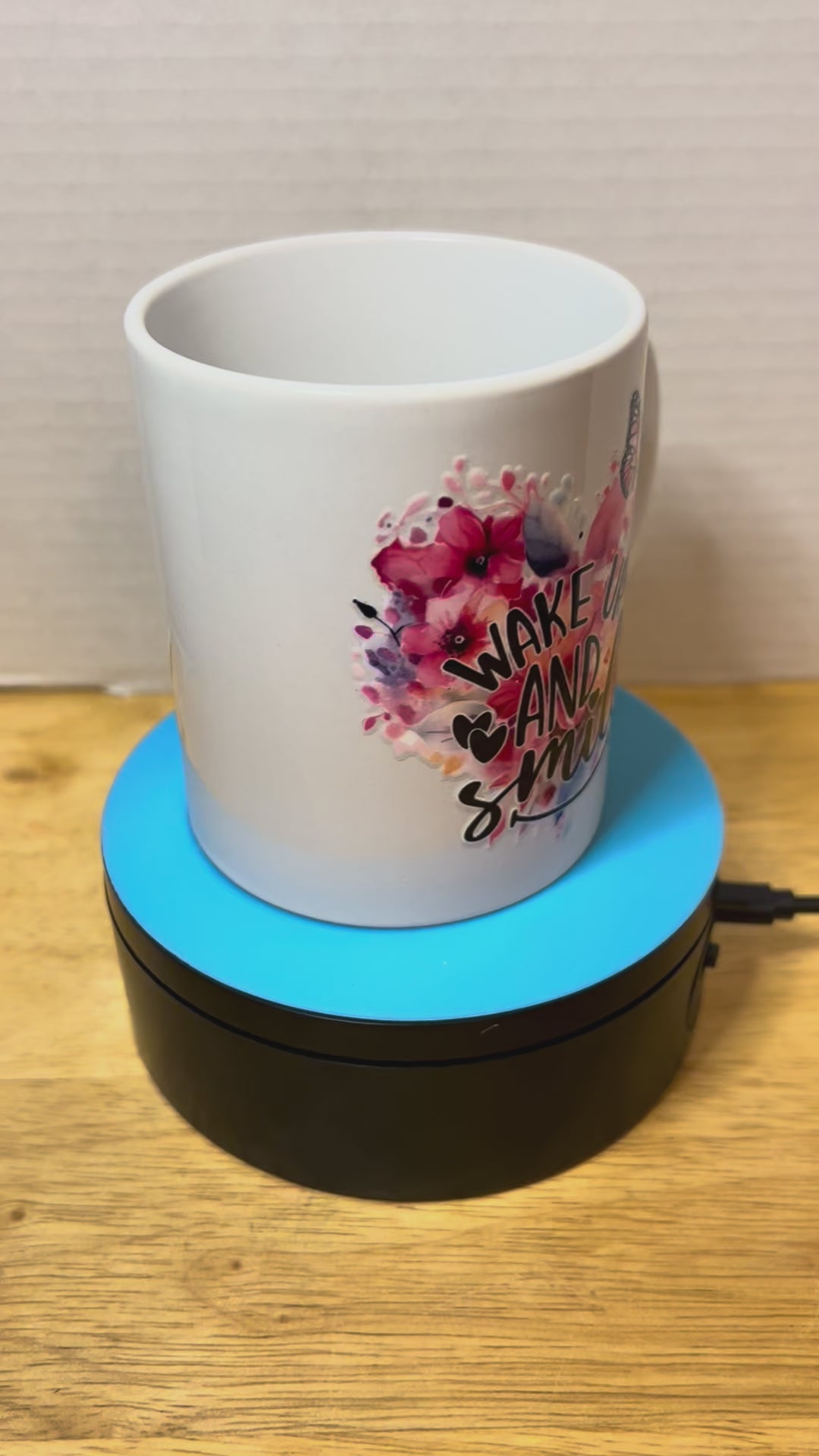 11 oz Ceramic Coffee Mug featuring a Beautiful Design, Right Hand Sided Handle